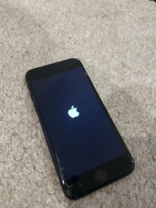 Iphone se 2020 preto 64gb