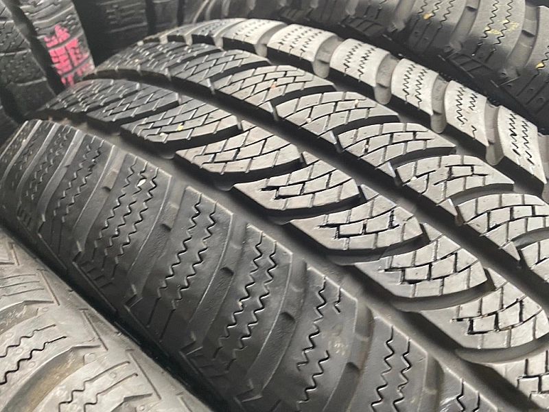 215/60r17C Continental VanWinter_8mm_4szt_(102)