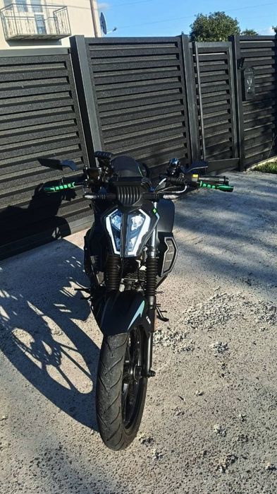 продається Mustang st 200