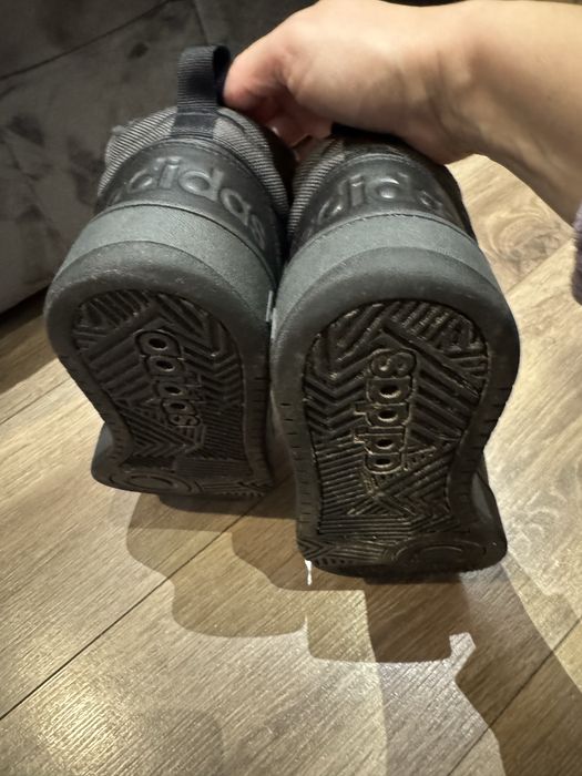 Демі  кросівки Adidas Hoops 3.0 40,5 ( 25,6см) бу