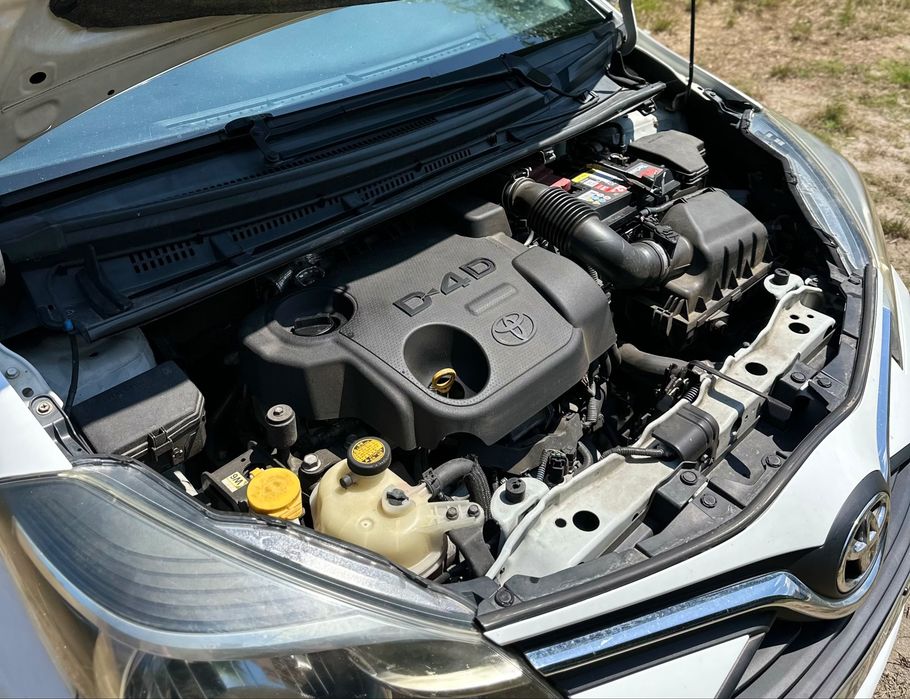 Toyota Yaris 1.4 D-4D 90cv-2016