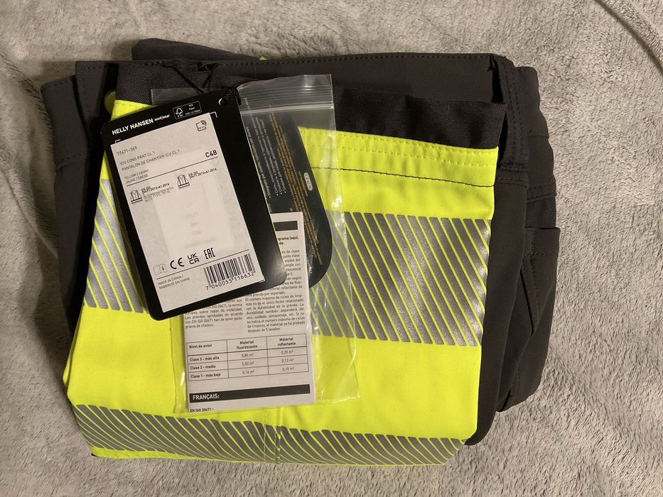 Spodnie robocze Helly Hansen model: 77471 - 369 C48 nowe z metkami