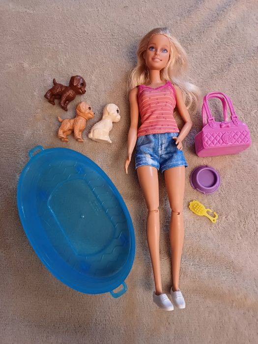 Barbie Kąpiel piesków