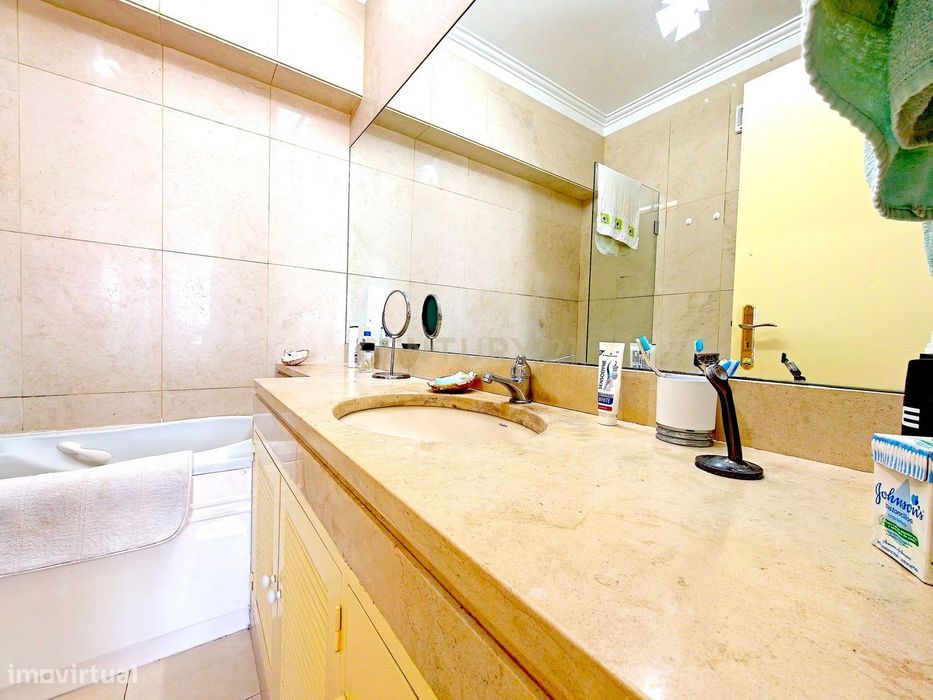PORTELA 26 - Apartamento T3 com vista Rio na Portela de Sacavém