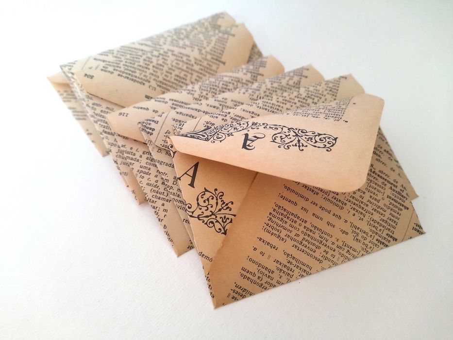 10 Envelopes Artesanais Vintage Dicionário para Cartões de 7.2 x 10cm