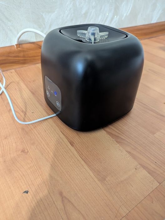 Автоматична годівниця (кормушка) для собак та котів