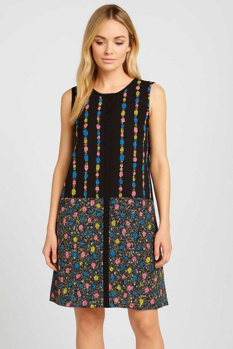 Шифоновое короткое платье Boohoo ровного кроя в принт, р. S/М