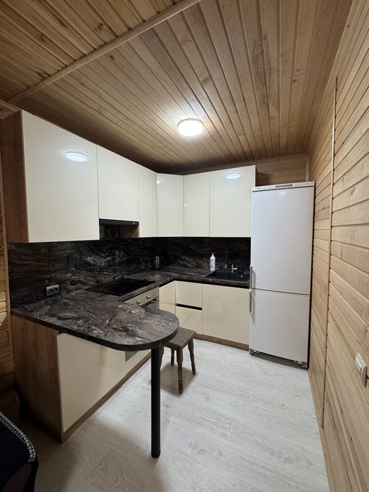 Оренда міні будинку для двох дівчат,вул.Львівська