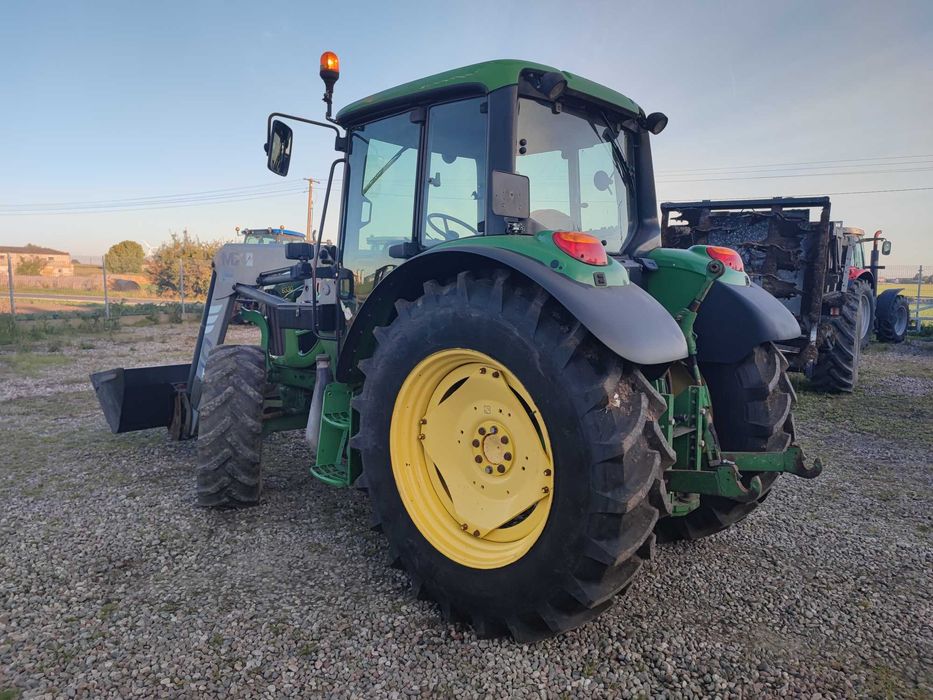 JOHN DEERE 6330 + ładowacz czołowy mx 10