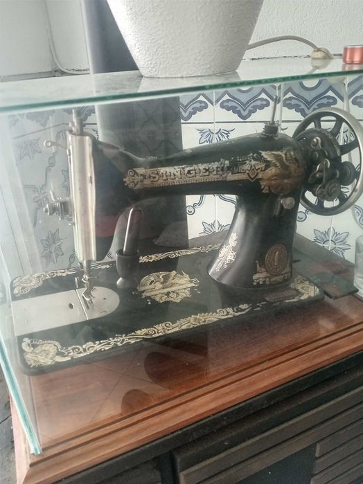 Singer Antiga de 1899 (Modelo 27 Sphinx
