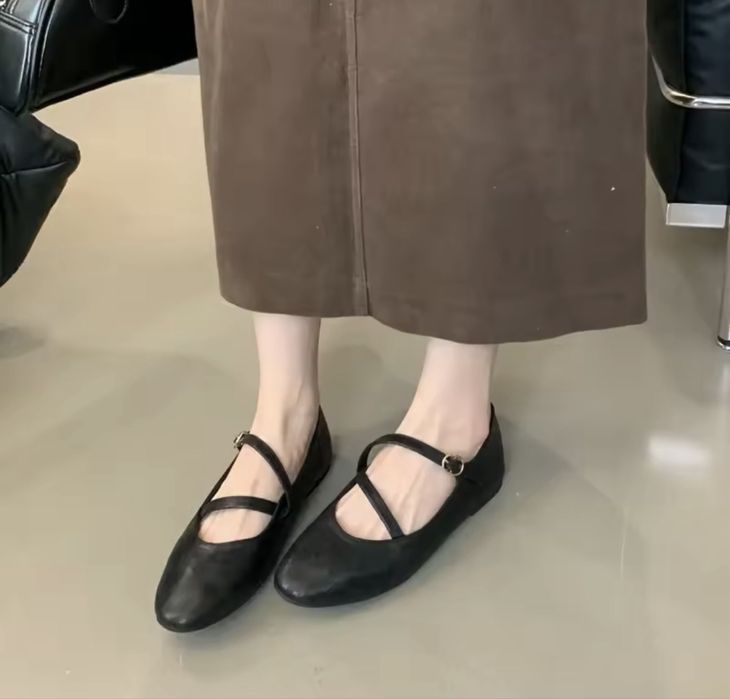 Шкіряні балетки , нові , 39 розмір