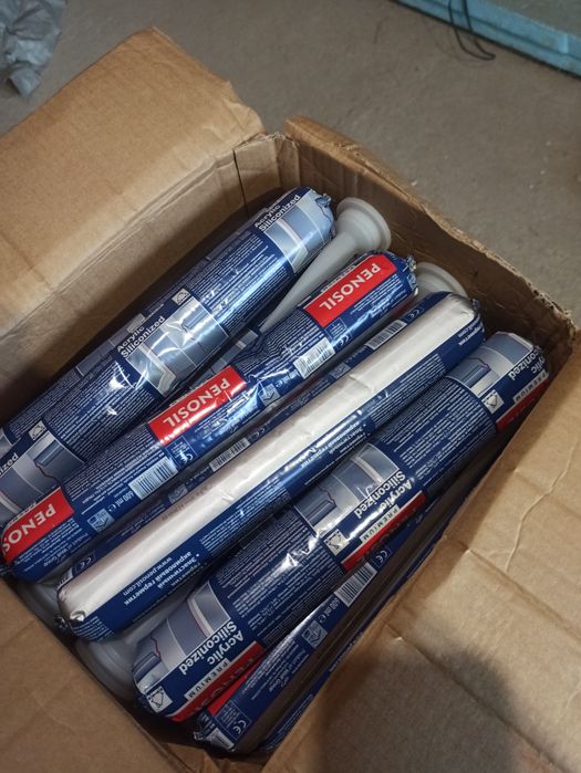 Продам герметик penosil белый