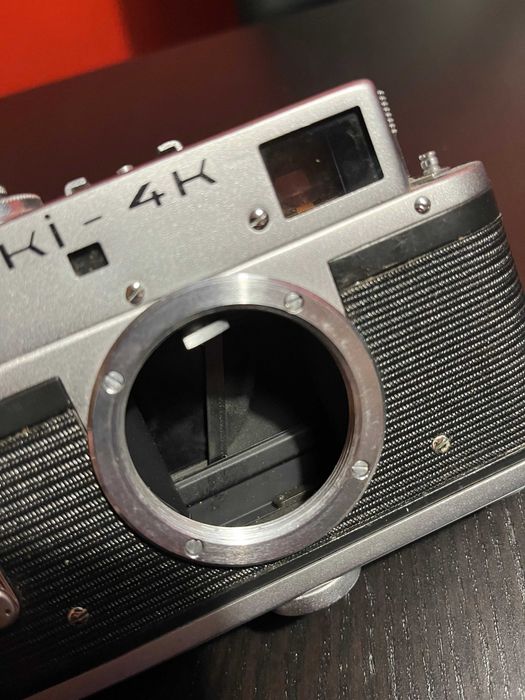 Máquica Fotográfica Soviética Zorki 4 K (corpo) Para peças ou restauro
