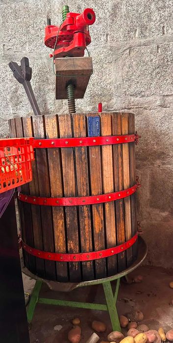 Prensa manual vinho