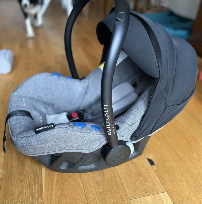Fotelik samochodowy AVIONAUT PIXEL PRO + baza AVIONAUT IQ