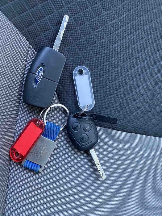 Продам Ford Tourneo Courier