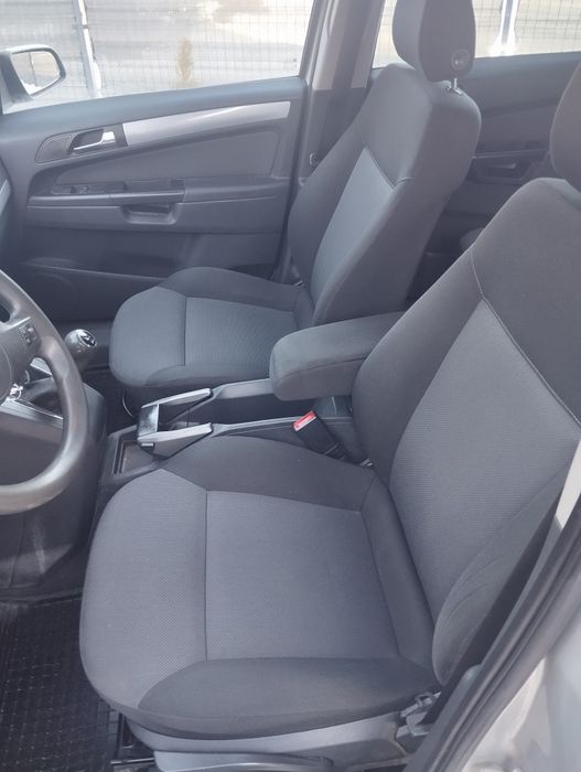 Sprzedam samochód Opel Zafira  ,7 osobowe