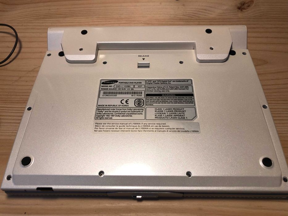 Leitor DVD portátil Samsung - com avaria