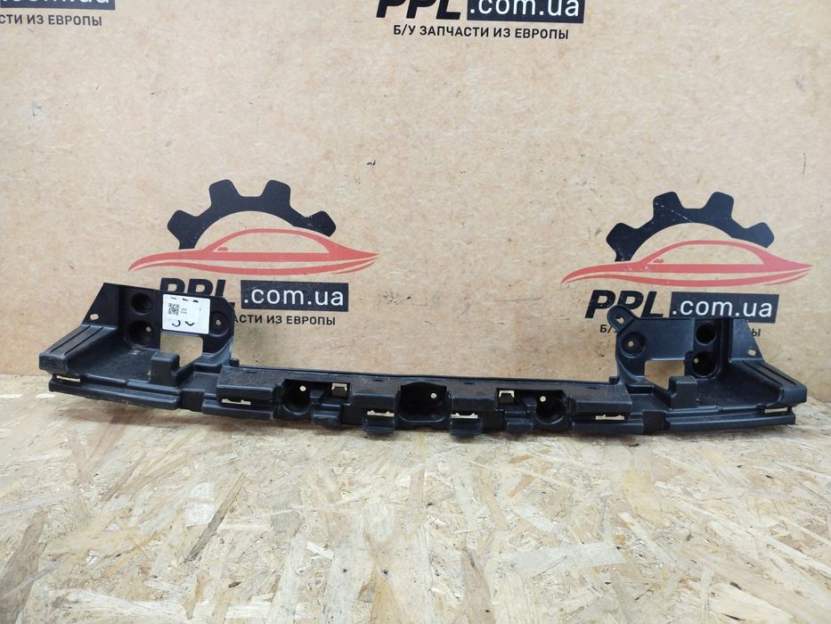 Range Rover Evoque II L551 2018- Кронштейн крепление заднего бампера