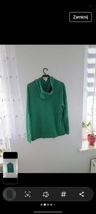 Zielona bluza z kapturem marki GAP