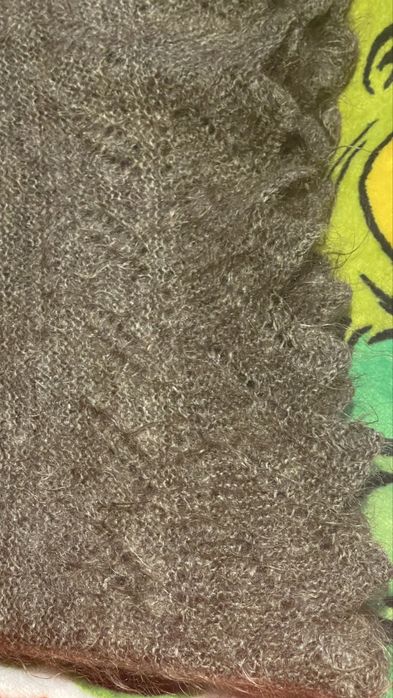 Продам пуховую косынку  б/у,хорошее состояние