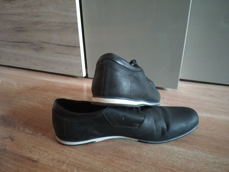 Buty skórzane męskie