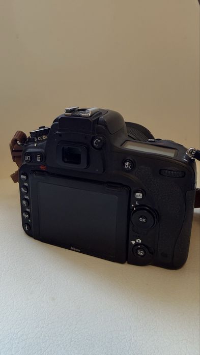 Nikon D750 цифровий дзеркальний фотоопарат та обєктив