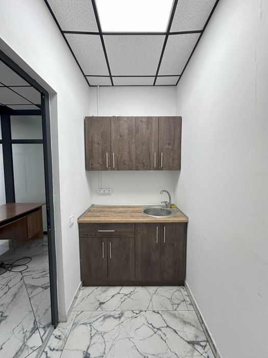 Оренда офісу (окремий блок) район Набережного кварталу