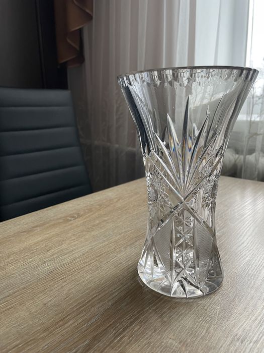Кришталева ваза кришталева