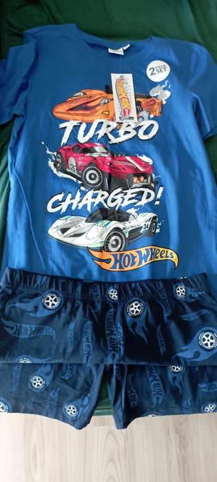 Nowa Piżamka dla chłopca 158/164 Hot wheels