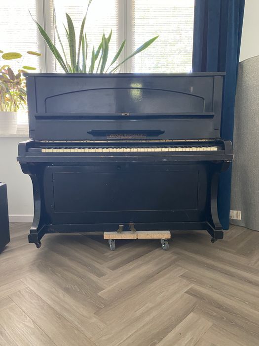 Pianino akustyczne