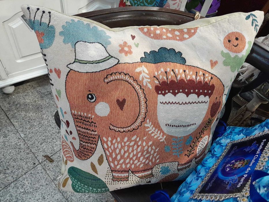 Conjunto de Almofadas decorativas - Faço sua oferta