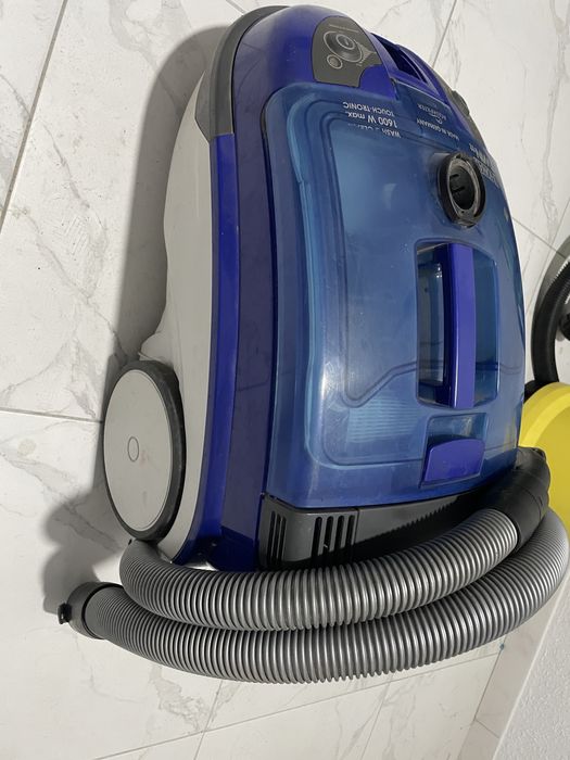 Продам пилосос Томас .