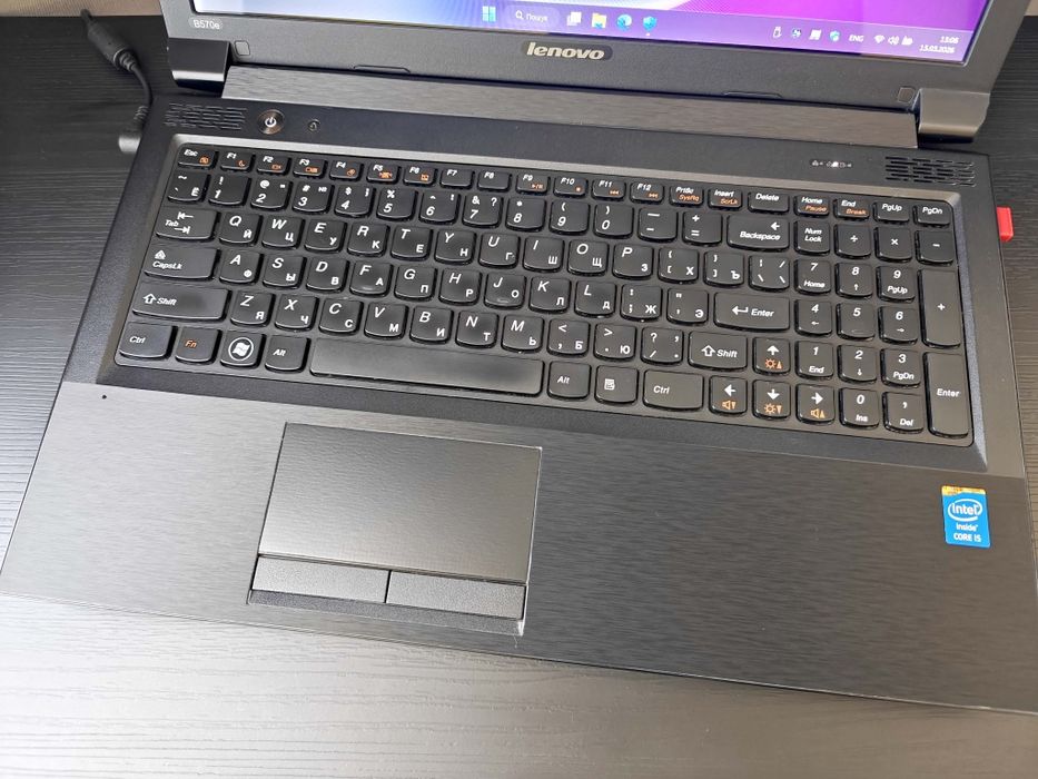 Ноутбук Lenovo B570 15.6"/Intel Core i5 /8 DDR3 /128 SSD+500HDD