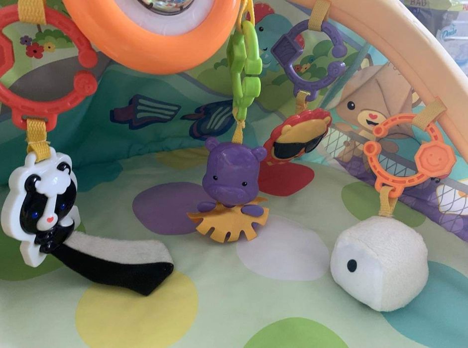 Fisher Price mata edukacyjna wesoły samochodzik 3w1