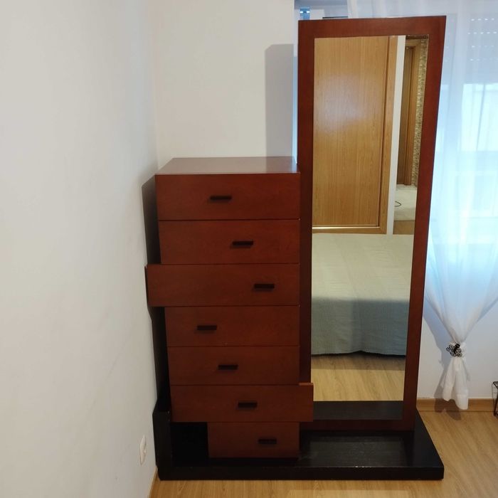 Conjunto Cama casal com arrumação + Mesa Cabeceiras + Móvel gavetas
