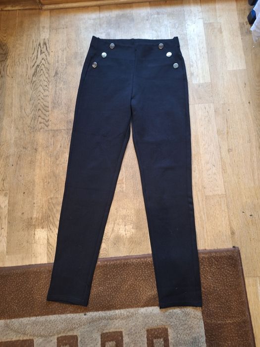 Czarne spodnie eleganckie M/L