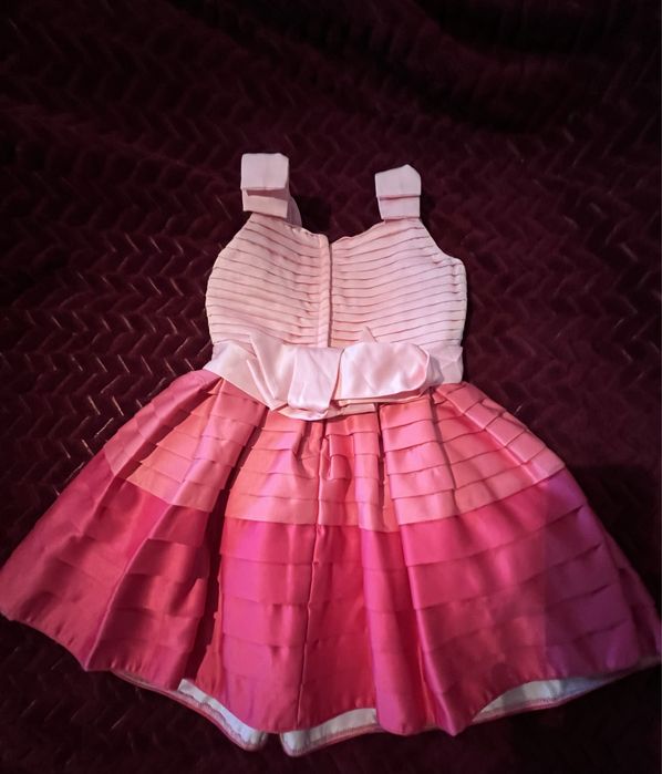 Vestido infantil elegante