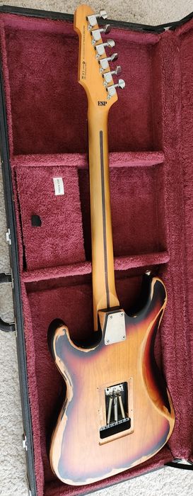 Guitarra ESP Ltd ST203 "Stratocaster" Seymour Duncan