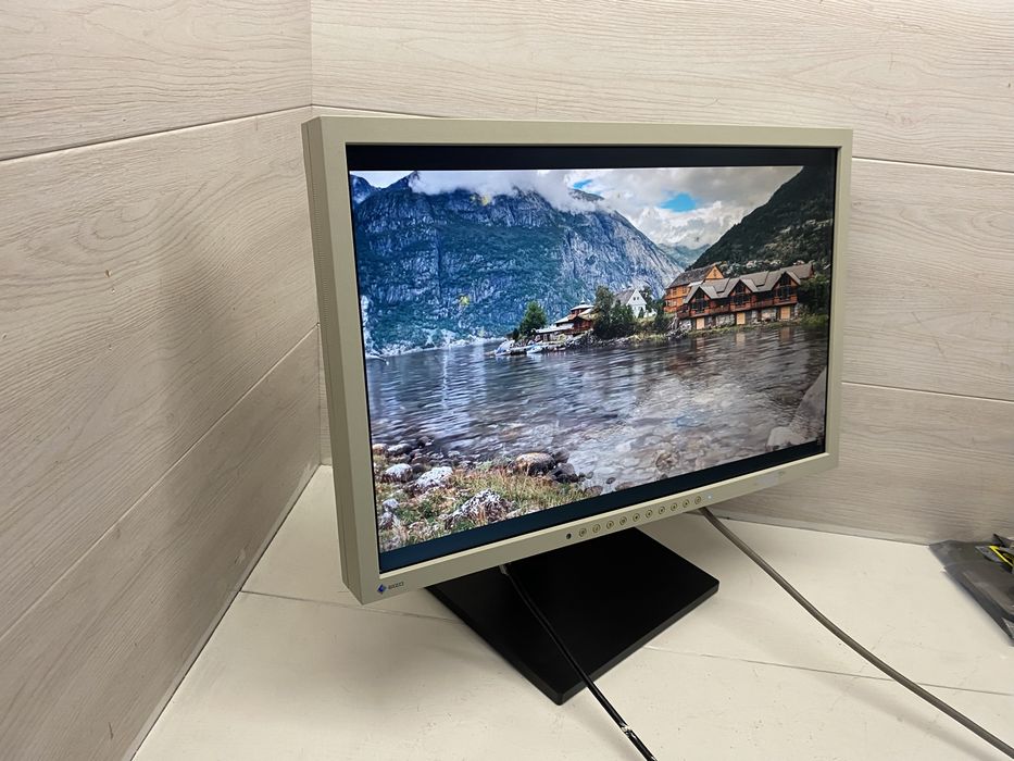 Монітор Eizo FlexScan S2202W 22" 1680×1050 TN + вбудовані колонки
