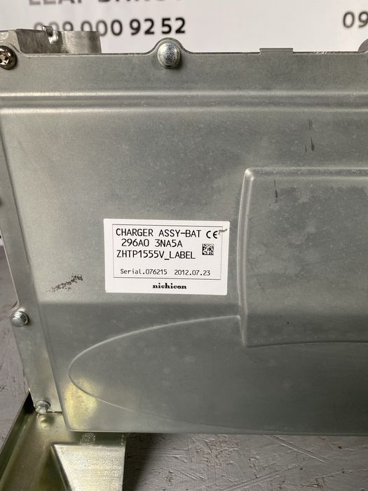 Чарджер инвертор Nissan Leaf перетворювач Нисан Лиф 2011-2013 AZE0