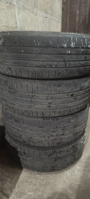 Літні шини 205 60 r16