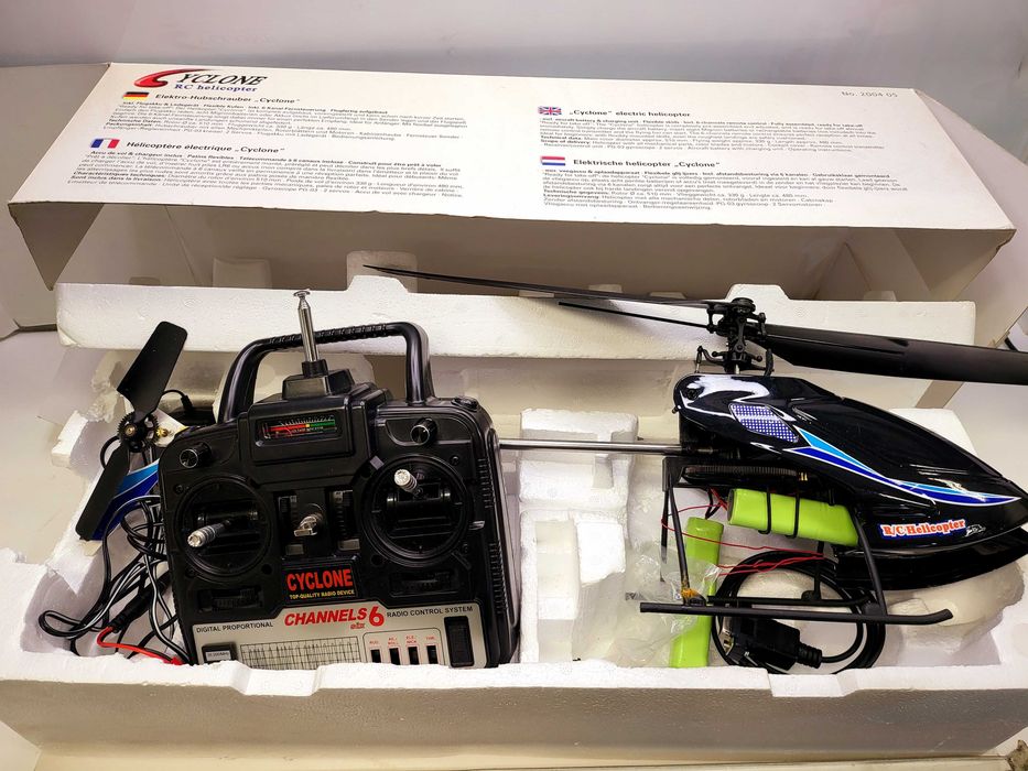 Cyclone rc helicopter