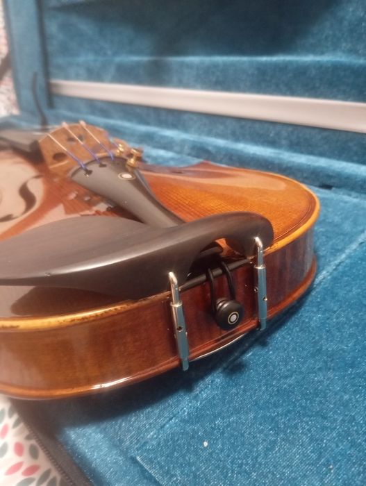 Violino 4 por 4..  ajustado