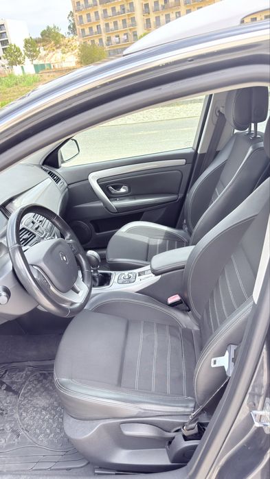Renault Laguna III 2.0 dci