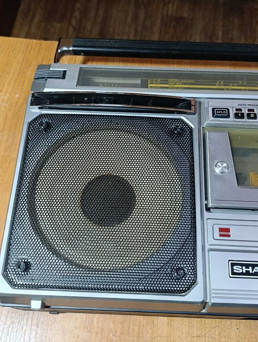 Ретро магнитола "Sharp GF-8585"