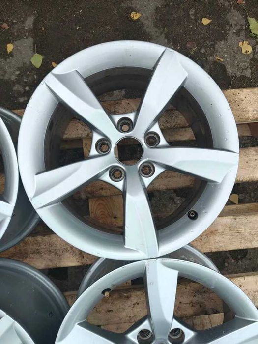 FELGI Aluminiowe Audi Oryginalne R16 5x112 7.5x16 ET37