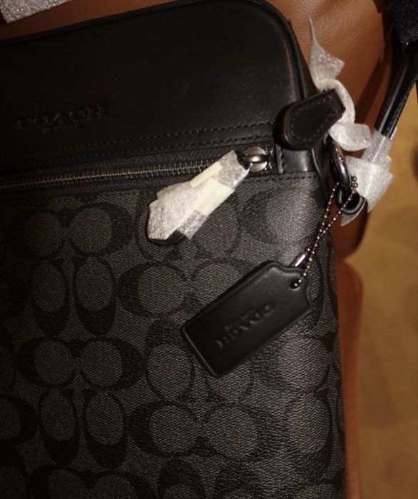 Чоловіча сумка месенджер Coach