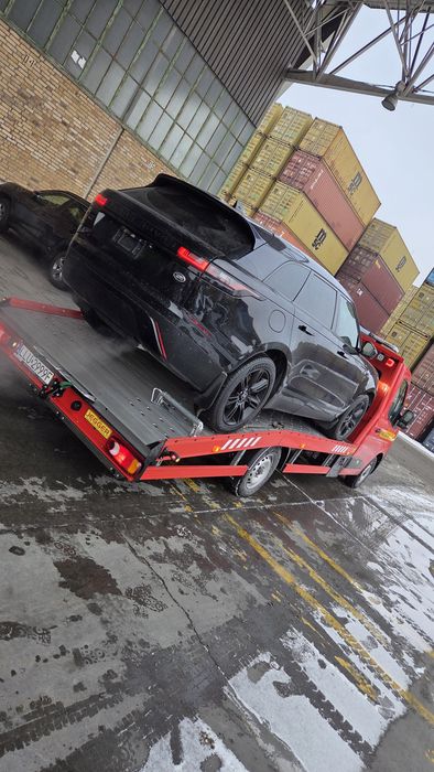 Auto pomoc_Auto holowanie_Laweta 24_pomoc drogowa _Wynajem