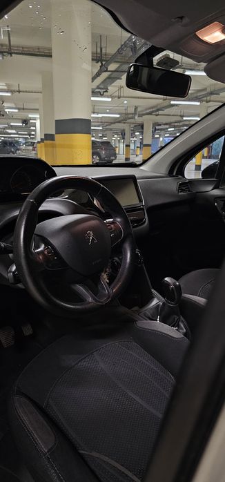 Peugeot 208 1.6Hdi